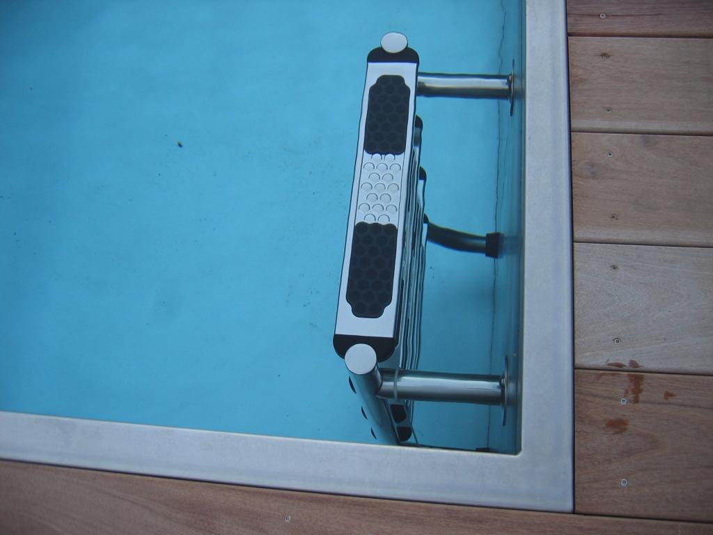 inox zwembad trap